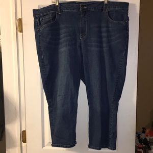 Avenue capri dark blue size 24